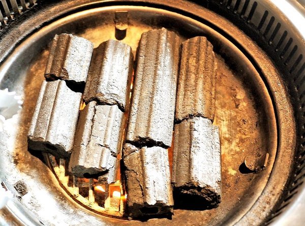 瓦崎燒烤火鍋(西門店):【台北美食】西門町燒肉吃到飽 <瓦崎燒烤火鍋(西門店)>.天使紅蝦 / 頂級Prime無骨牛小排 / 生蠔 無限吃到飽.台灣生啤 無限暢飲