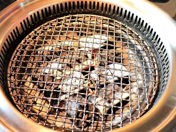 瓦崎燒烤火鍋(西門店):【台北美食】西門町燒肉吃到飽 <瓦崎燒烤火鍋(西門店)>.天使紅蝦 / 頂級Prime無骨牛小排 / 生蠔 無限吃到飽.台灣生啤 無限暢飲