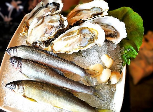 瓦崎燒烤火鍋(西門店):【台北美食】西門町燒肉吃到飽 <瓦崎燒烤火鍋(西門店)>.天使紅蝦 / 頂級Prime無骨牛小排 / 生蠔 無限吃到飽.台灣生啤 無限暢飲