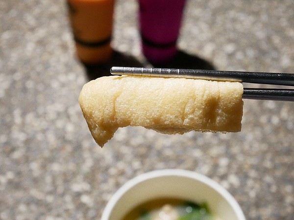 招財貓御佃煮：招財貓御佃煮-高雄三民區宵夜  小小貨卡上乘載著各種美味日式食材  許多台灣沒看過的關東煮   想吃先看臉書追蹤出沒地點