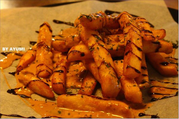 IM HOME：[食記]台北東區新開幕走溫馨路線的IM HOME 義式、美式餐廳、近捷運忠孝復興站