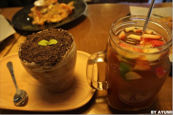 IM HOME：[食記]台北東區新開幕走溫馨路線的IM HOME 義式、美式餐廳、近捷運忠孝復興站