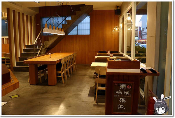 好田洋食餐廳：[食記]►台南東區◄好田洋食餐廳/五人同行一人免費/吃到飽的鮮食蔬活吧/備有室內停車場/美式炭烤豬肋排/招牌燉牛舌VS起司歐姆蛋