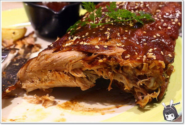 好田洋食餐廳：[食記]►台南東區◄好田洋食餐廳/五人同行一人免費/吃到飽的鮮食蔬活吧/備有室內停車場/美式炭烤豬肋排/招牌燉牛舌VS起司歐姆蛋