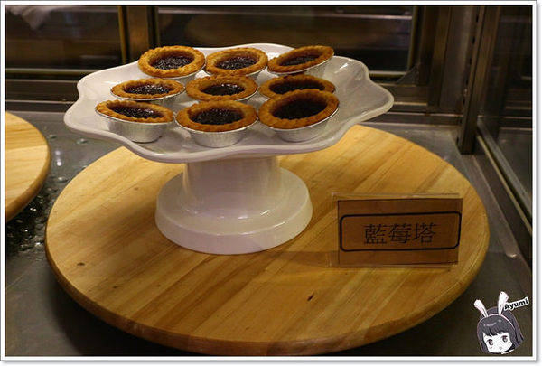 好田洋食餐廳：[食記]►台南東區◄好田洋食餐廳/五人同行一人免費/吃到飽的鮮食蔬活吧/備有室內停車場/美式炭烤豬肋排/招牌燉牛舌VS起司歐姆蛋