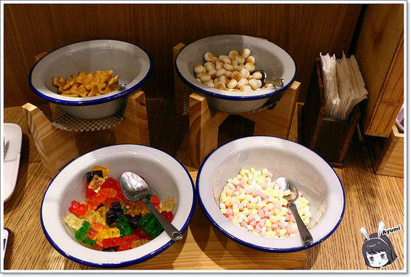 好田洋食餐廳：[食記]►台南東區◄好田洋食餐廳/五人同行一人免費/吃到飽的鮮食蔬活吧/備有室內停車場/美式炭烤豬肋排/招牌燉牛舌VS起司歐姆蛋