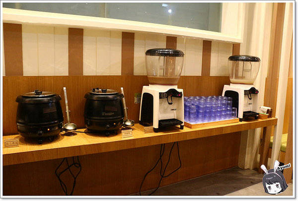 好田洋食餐廳：[食記]►台南東區◄好田洋食餐廳/五人同行一人免費/吃到飽的鮮食蔬活吧/備有室內停車場/美式炭烤豬肋排/招牌燉牛舌VS起司歐姆蛋