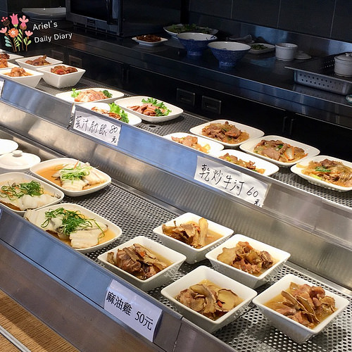 【台南美食】乾淨明亮自助餐,台南東區★好田和洋自助餐廳★大人吃得安心,小孩玩得開心