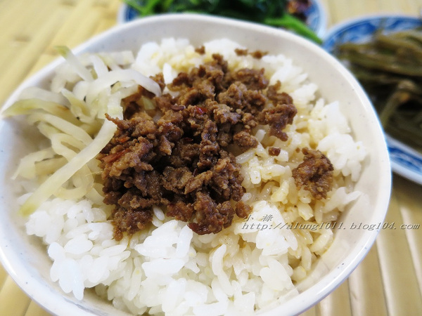 蜀留香川味擔擔麵‧酸辣粉：別具風味 ‧ 蜀留香川味擔擔麵