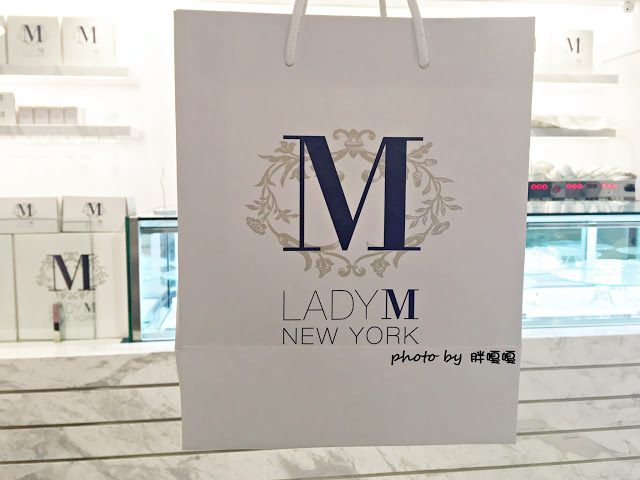 【台北 大安】Lady M Taiwan旗艦店🍰🍰🍰來自紐約,席捲全台的超人氣千層蛋糕,口味卻是令人大大失望,沒有想像中的好吃,捷運國父紀念館站