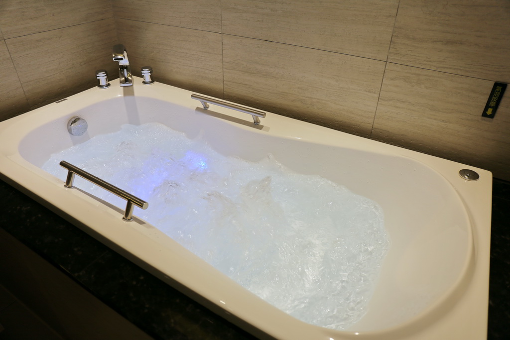 台中第二市場、宮原眼科、一中商圈周邊_最佳住宿點(附必吃必買名單)