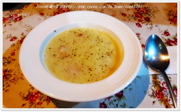 鬍子爵士：《三重美式餐廳》有質感生活美學的餐飲-『鬍子爵士』