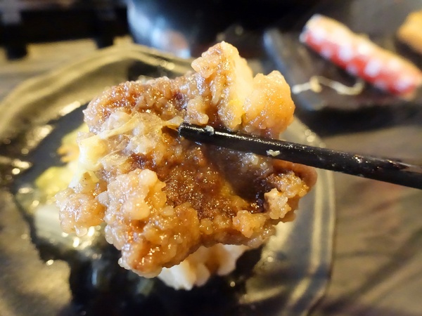 御品皇麻辣鴛鴦鍋：【捷運美食】御品皇麻辣鴛鴦鍋 海鮮拼盤就是鮮 還有滷煮/焗烤/串燒 多樣化菜色一次滿足你的挑剔的味蕾！