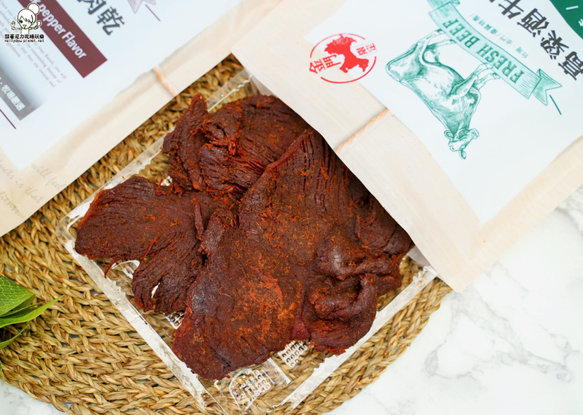 好吃到不想分享!飄洋過海的限定金門風味肉乾、素肉乾、辣肉乾,瀰漫整個辦公室的超唰嘴團購美食|喬安牧場 - 跟著尼力吃喝玩樂&親子生活