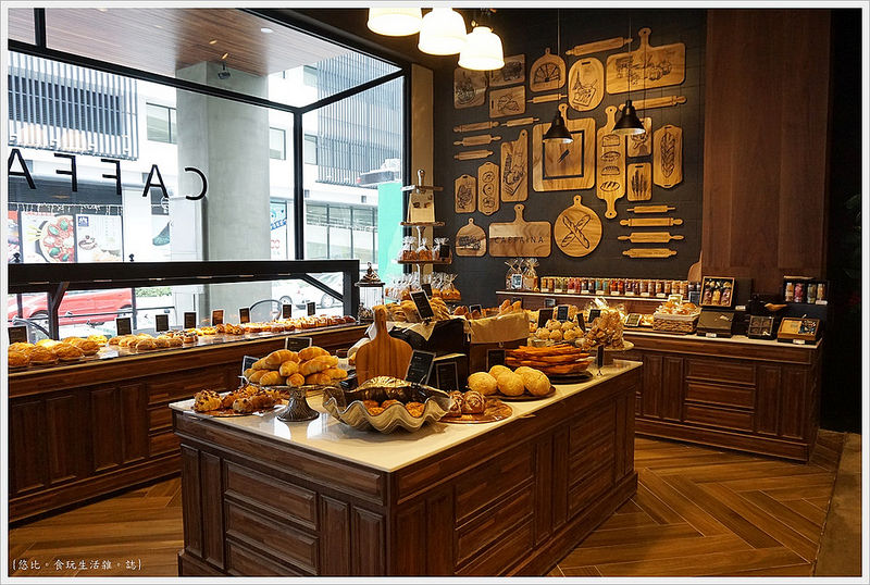 卡啡那CAFFAINA 大墩店-27-麵包區