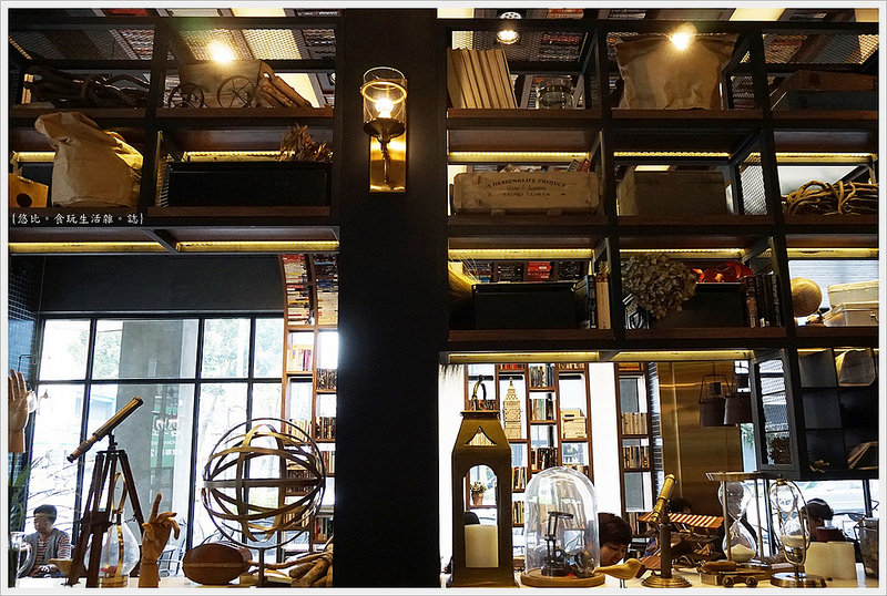 卡啡那CAFFAINA 大墩店-8-裝飾小物