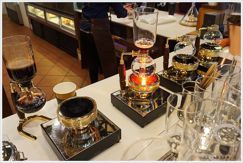 卡啡那CAFFAINA 大墩店-29-虹吸式咖啡