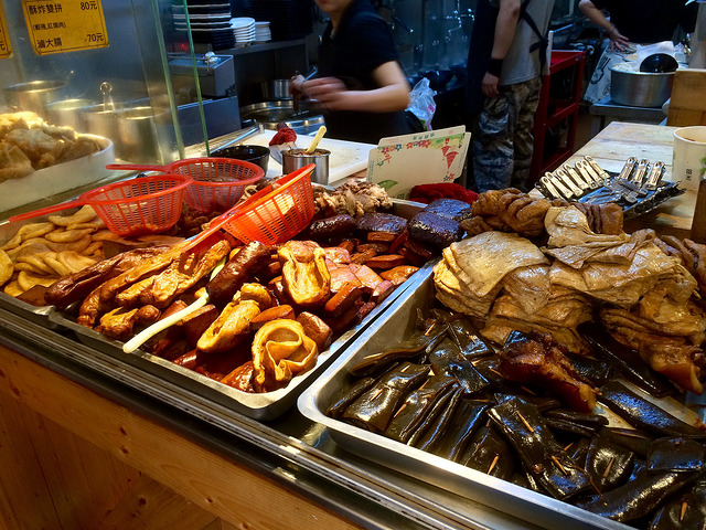 【士林區/芝山站】嚼活- 麵疙瘩 現切滷味