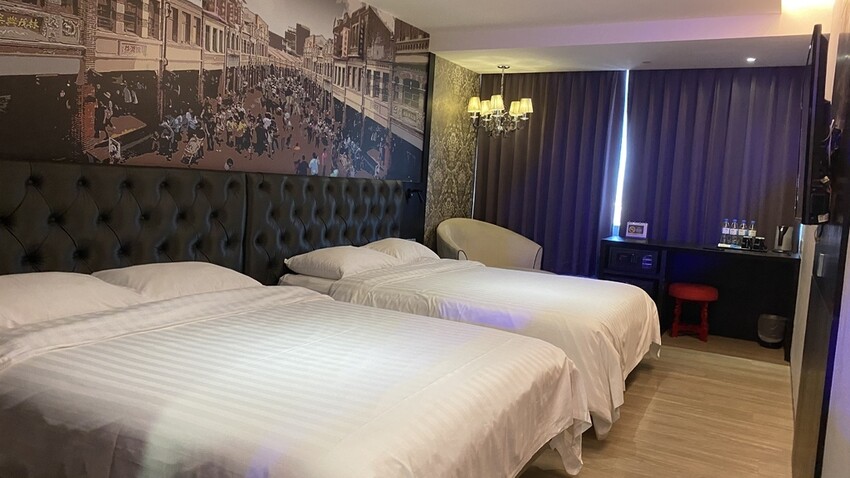 台南市中西區【台南住宿】富驛時尚酒店台南民生路館FX｜四人房｜早餐