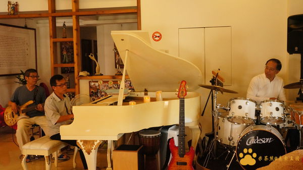 DSC02990.JPG DSC02990.JPG