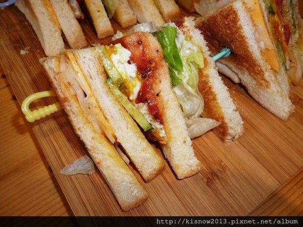 茶咖控24-總匯三明治.JPG