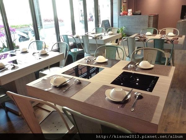 覓精緻鍋物5-店內.JPG