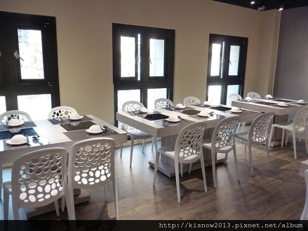 覓精緻鍋物13-店內二樓.JPG