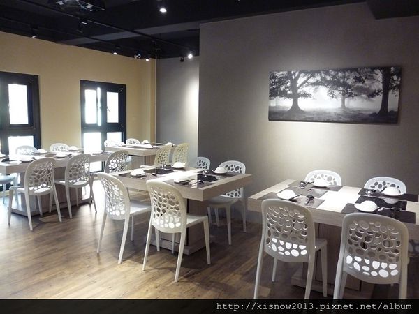 覓精緻鍋物12-店內二樓.JPG