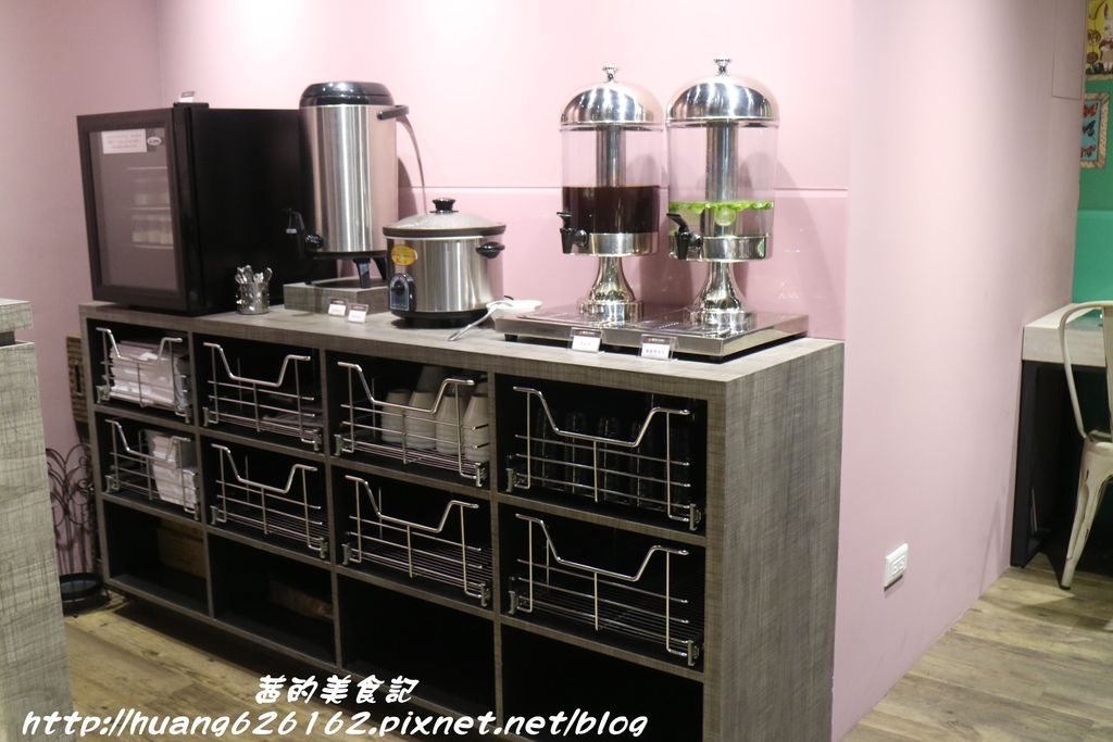 IMG_0989.JPG IMG_0989.JPG