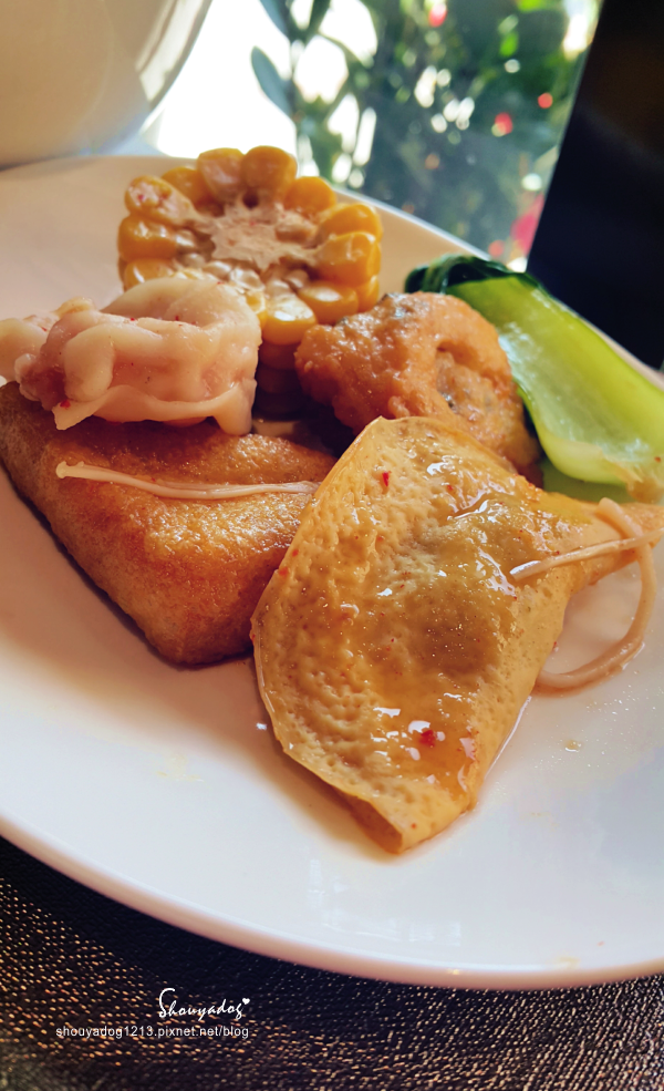 MI'S SERIES 覓精緻鍋物(新莊店)：【鴛鴦鍋】超大鮮甜肉片在這裡 MI'S SERIES 覓精緻鍋物-新莊店