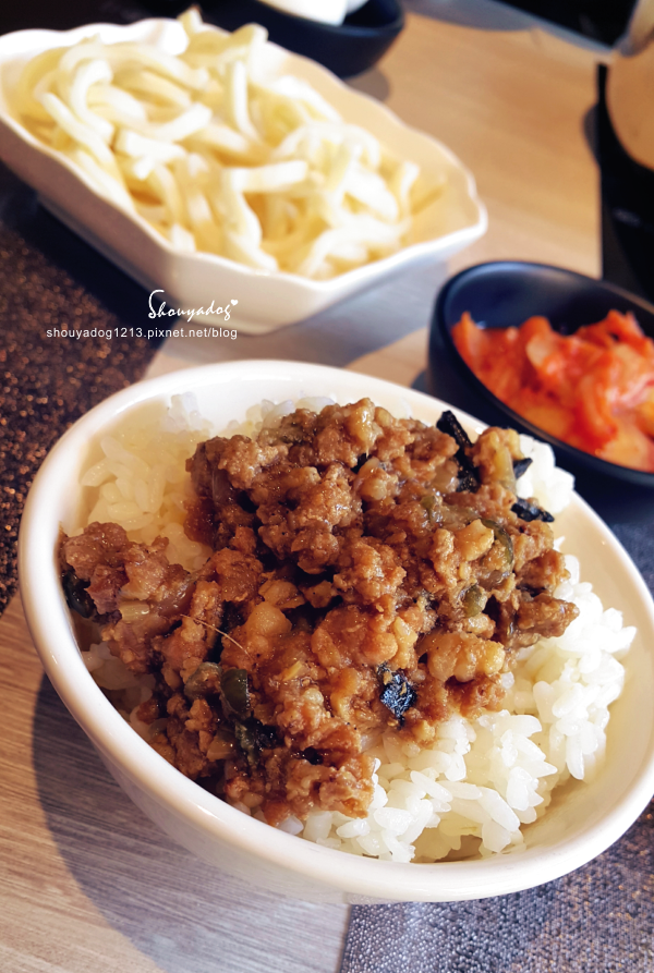 MI'S SERIES 覓精緻鍋物(新莊店)：【鴛鴦鍋】超大鮮甜肉片在這裡 MI'S SERIES 覓精緻鍋物-新莊店