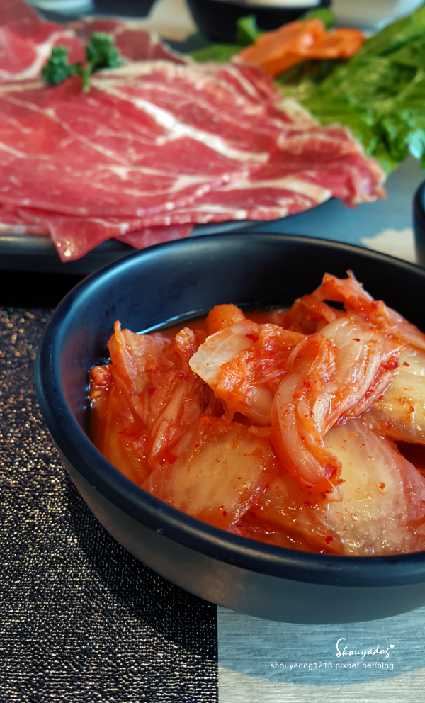 MI'S SERIES 覓精緻鍋物(新莊店)：【鴛鴦鍋】超大鮮甜肉片在這裡 MI'S SERIES 覓精緻鍋物-新莊店