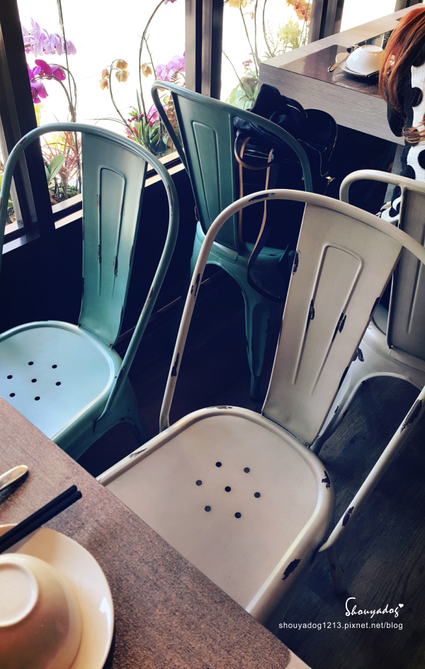 MI'S SERIES 覓精緻鍋物(新莊店)：【鴛鴦鍋】超大鮮甜肉片在這裡 MI'S SERIES 覓精緻鍋物-新莊店