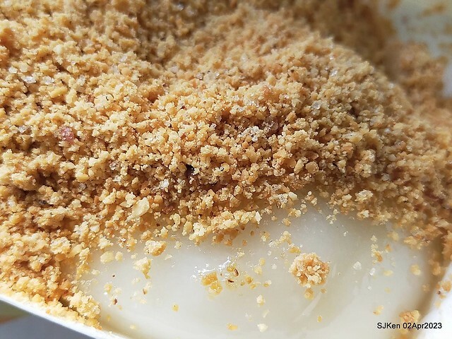 (新竹都城隍廟美食)「周家燒麻糬 」(Mochi with peanuts and sesame fillings), Hsinchu city, Apr 2, 2023, SJKen