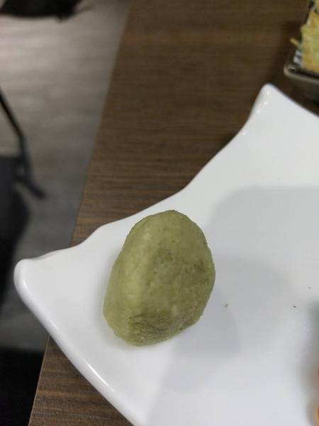 京丸水產 居酒屋：京丸水產 居酒屋-全台第一家24HR營業的居酒屋  新鮮海產活跳跳  日式的裝潢好吸引人