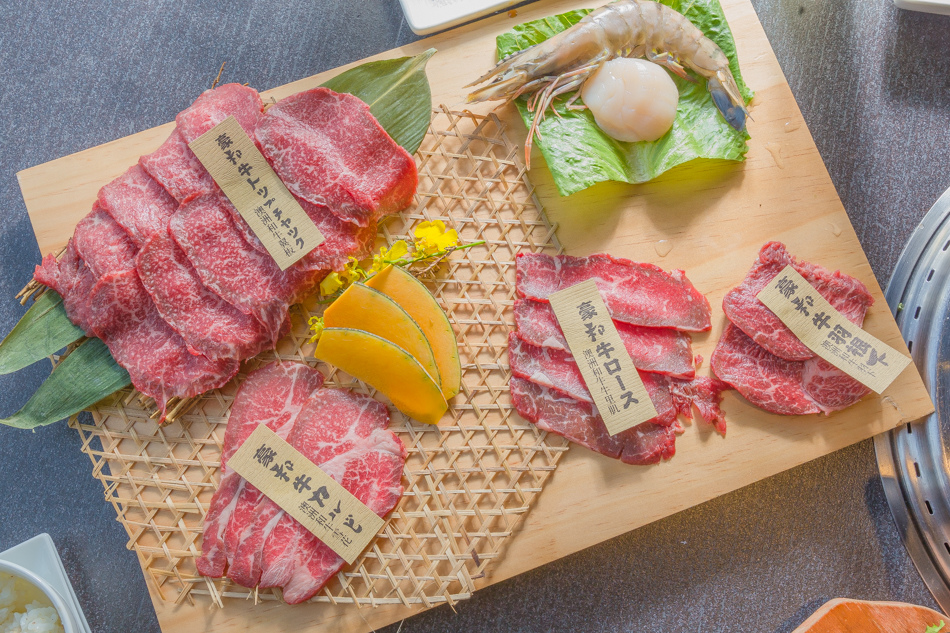 高雄美食 - 大魯閣 牧島燒肉 高雄美食 - 大魯閣 牧島燒肉