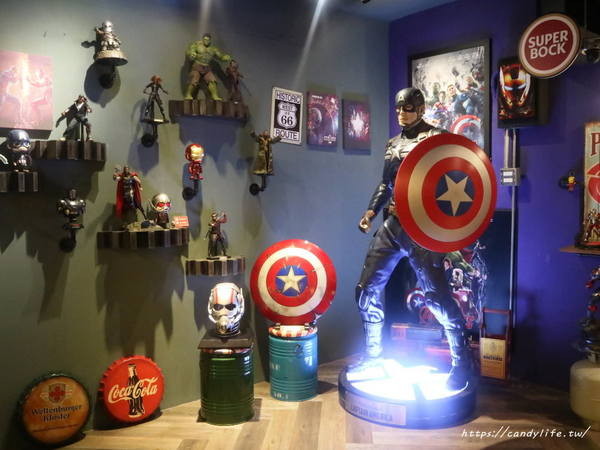 薩克森 比利時餐酒館 Sachsen Beer Bar:台中美食│薩克森 比利時餐酒館〃一整面啤酒牆結合漫威英雄系列,逢甲商圈餐酒館推薦~