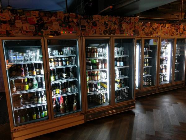 薩克森 比利時餐酒館 Sachsen Beer Bar：薩克森 比利時餐酒館 Sachsen Beer Bar-逢甲青海路上餐酒館 酒類品項重多 餐點選擇也不少 是三五好友聚餐的好選擇