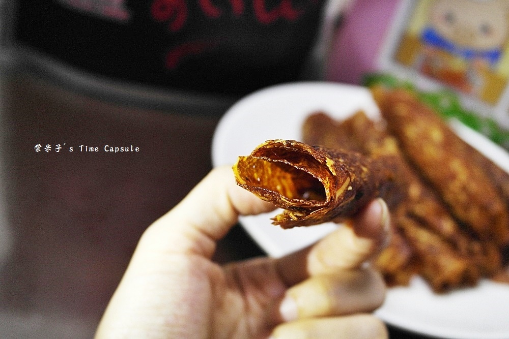 [宅配]明成軒　蛋捲型黑胡椒杏仁豬肉薄片－蛋捲造型更容易入口！愈吃愈涮嘴！