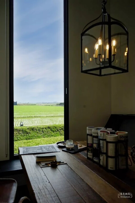 宜蘭縣頭城鎮黑宅咖啡Black House》隱身鄉間黑色外牆獨特與品味兼具的咖啡館