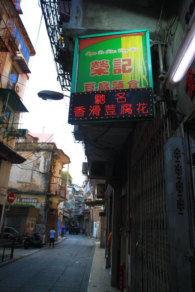 12247940_10153671963256399_3857816232649750297_o.jpg 12247940_10153671963256399_3857816232649750297_o.jpg