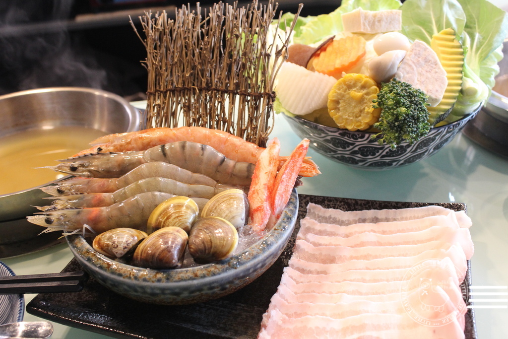 IMG_1903.JPG IMG_1903.JPG