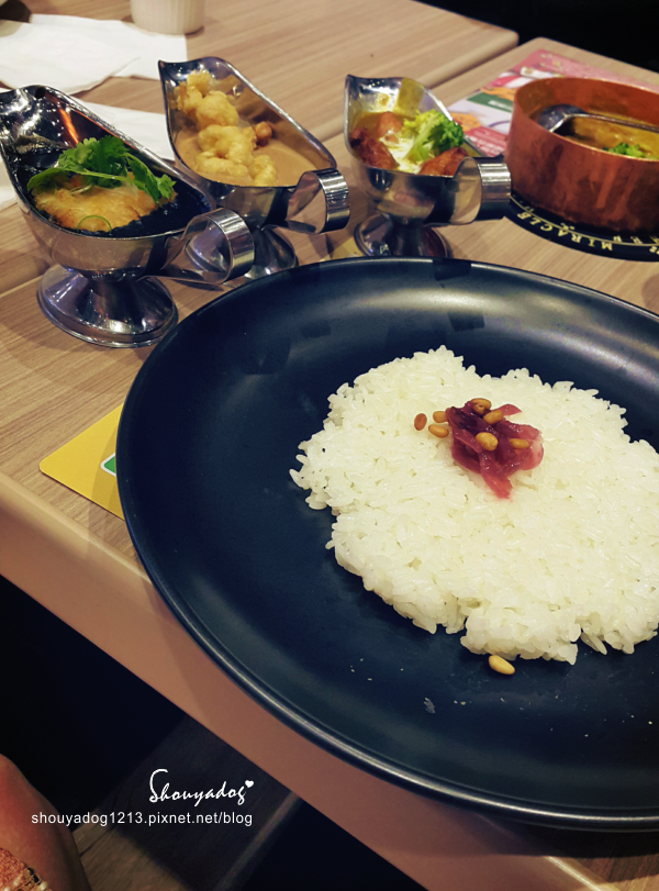 魔法咖哩(八德店)：【咖哩專賣】咖哩控必吃!! 免費無限續飯續醬的魔法咖哩-桃園八德店