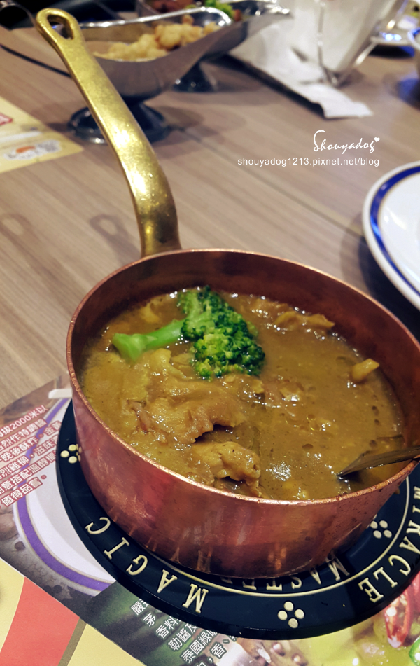 魔法咖哩(八德店)：【咖哩專賣】咖哩控必吃!! 免費無限續飯續醬的魔法咖哩-桃園八德店