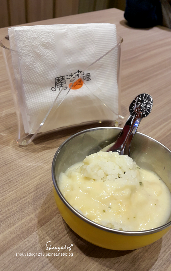 魔法咖哩(八德店)：【咖哩專賣】咖哩控必吃!! 免費無限續飯續醬的魔法咖哩-桃園八德店