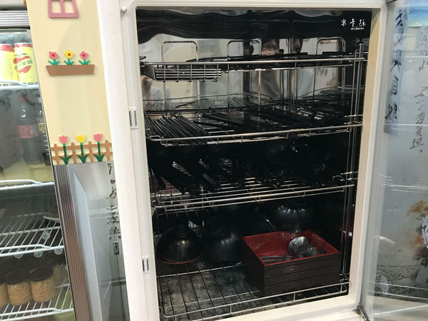 鮮記螃蟹海鮮粥(左營店):【高雄/食﹡左營】平民的超澎派海鮮粥.鮮記螃蟹海鮮粥(左營店)