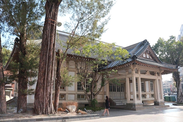 彰化武德殿：【彰化景點】彰化武德殿~日劇時代柔道與劍道的武道場/穿越時代劇/八卦山順遊