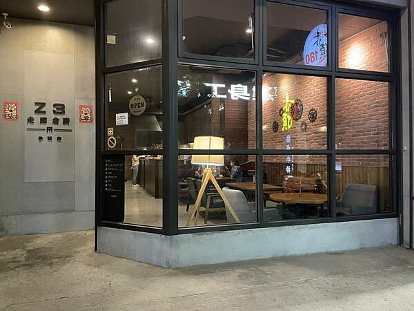 S__62537821.jpg S__62537821.jpg