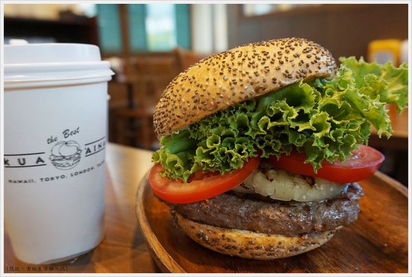 KUA-AINA-鳳梨漢堡-1.JPG