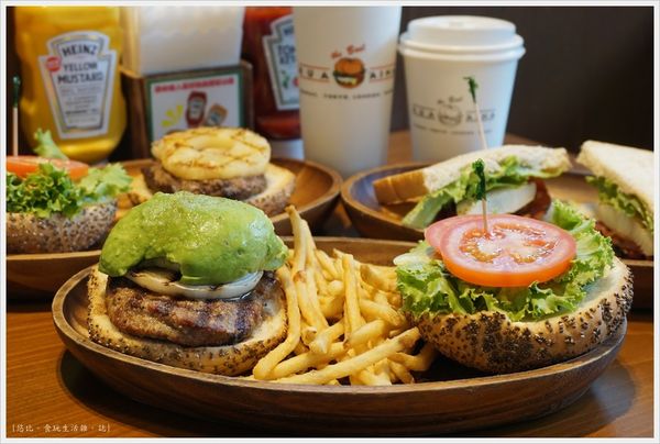 KUA-AINA-酪梨漢堡-4.JPG